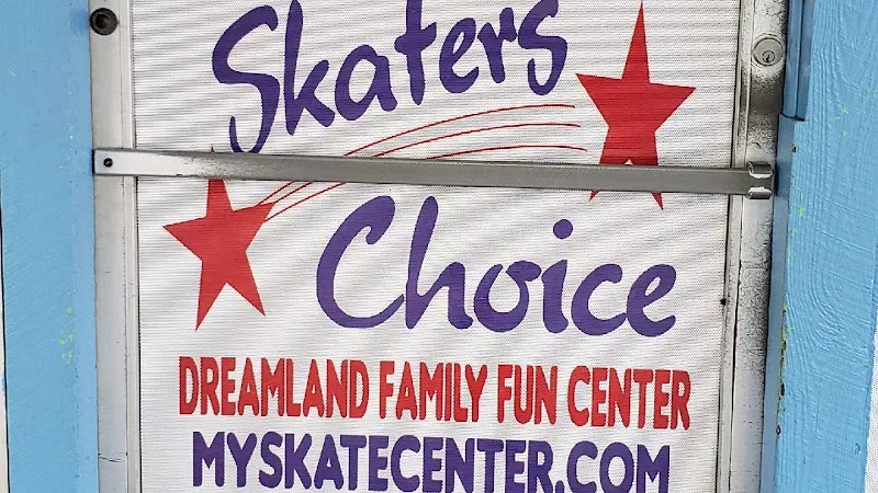 Dreamland Skate Center amusement center in Pensacola, FL