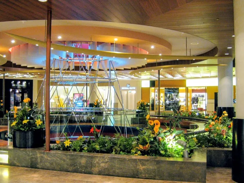 Dubai Hills Mall shopping mall in Emirates Hills, Dubai