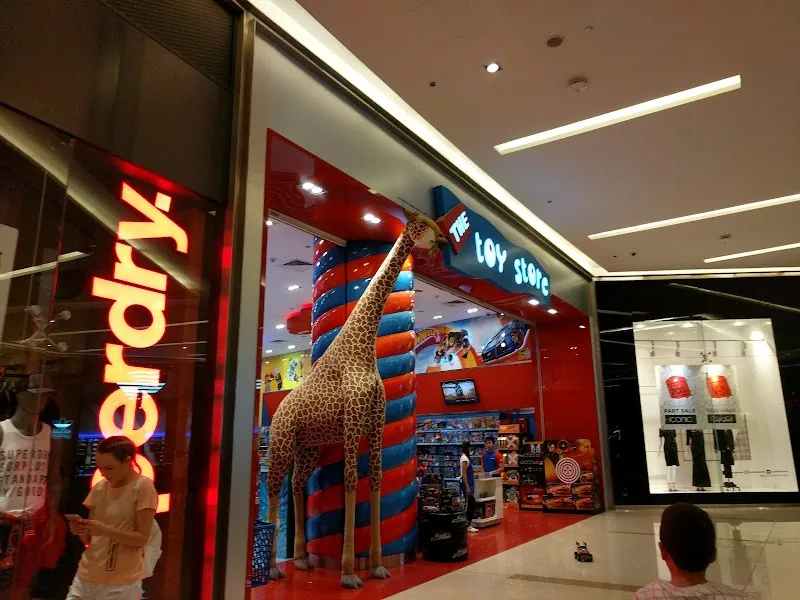 Dubai Marina Mall shopping mall in Marina, Dubai