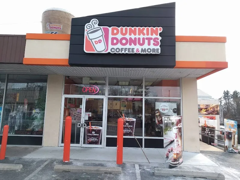 Dunkin' coffee shop in Pikesville, MD