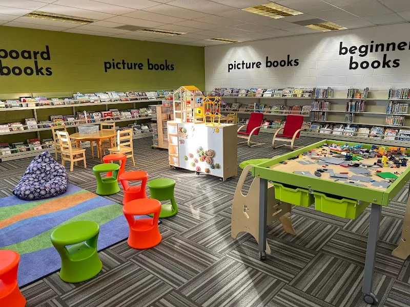 Edgewood Community Library library in Edgewood, NM