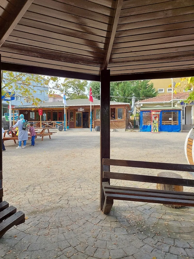 Çekmeköy Çocuk Parkı playground in Çekmeköy, Istanbul