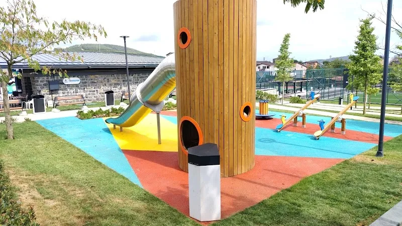 Çekmeköy Sanat Merkezi recreation center in Çekmeköy, Istanbul