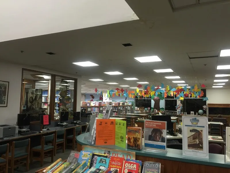 El Segundo Public Library library in El Segundo, CA