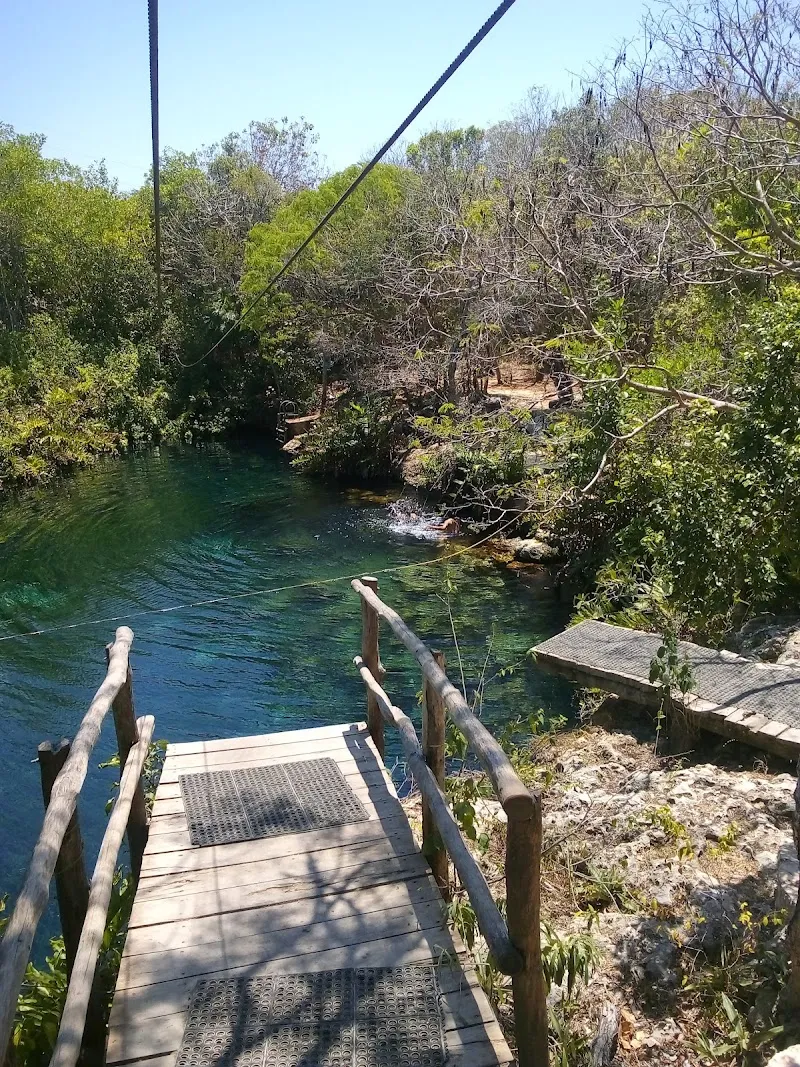 El Taller Chemuyil indoor play in Chemuyil, QR
