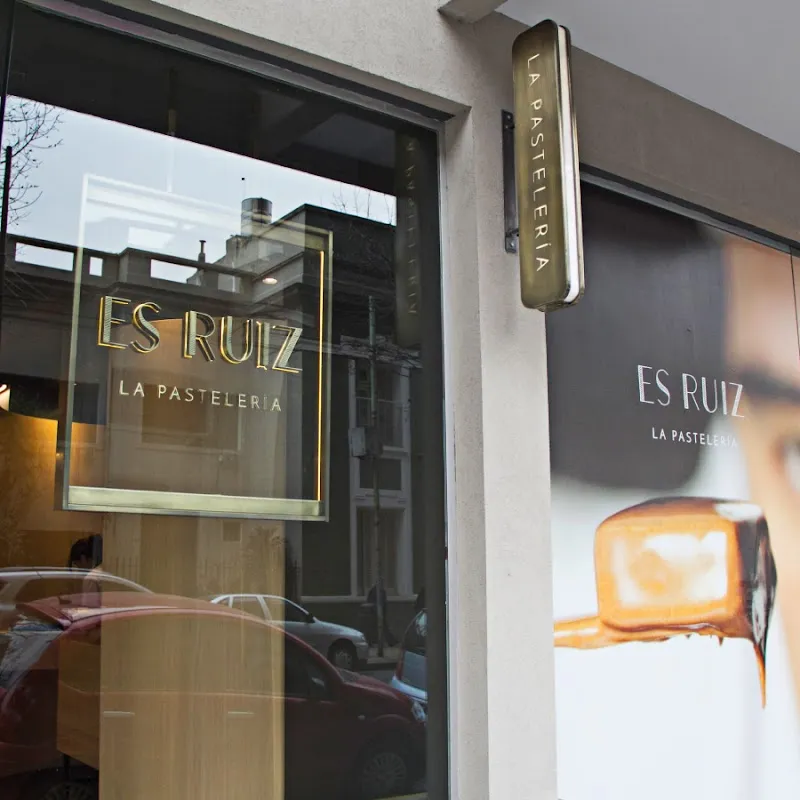 Es Ruiz Cafetín Cafeteria in Flores Este, BA