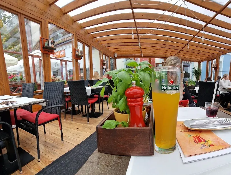 Family-Friendly Waterfront Restaurants restaurant in Szentendre, Budapest