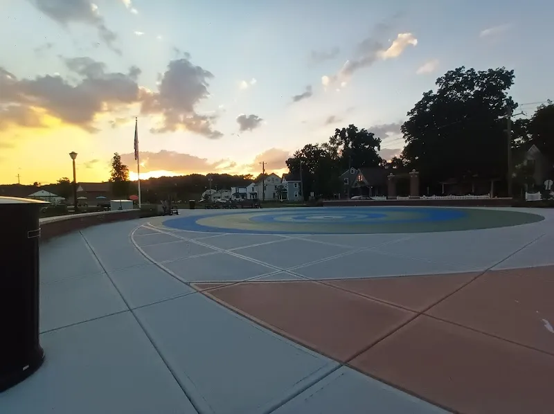 Five Points Landing Park park in Milford, OH