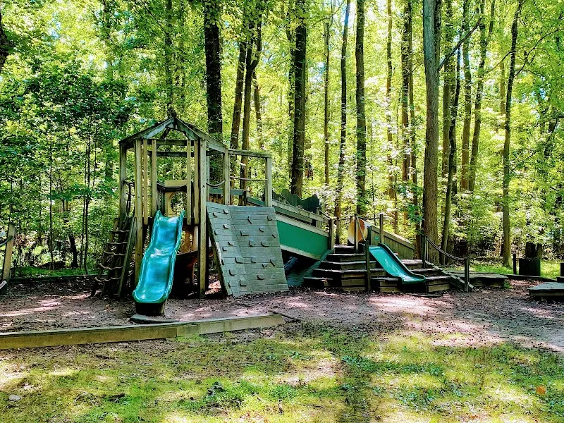 Flat Rock Brook Nature Center nature preserve in Westchester, NY