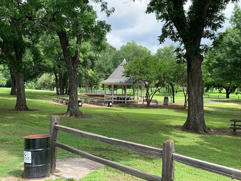 Fritz Park park in Irving, TX