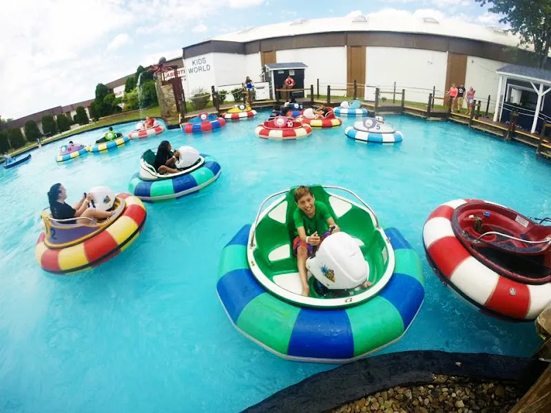 Fun 'n' Stuff amusement center in Cleveland, OH