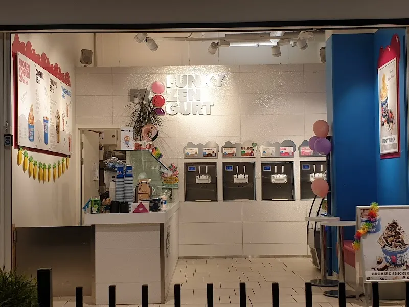 Funky Frozen Yogurt Ice Cream & Frozen Yogurt in Asker, Oslo