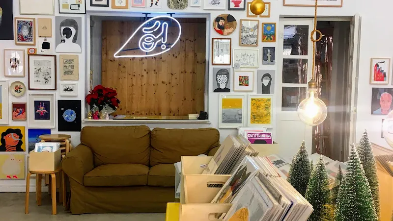 Ó! Galería art gallery in Miragaia, Porto