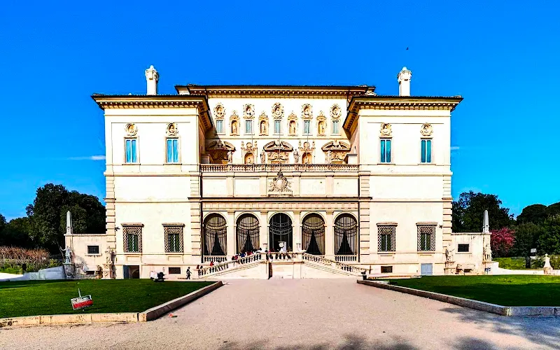 Galleria Borghese art museum in Rome, LZ