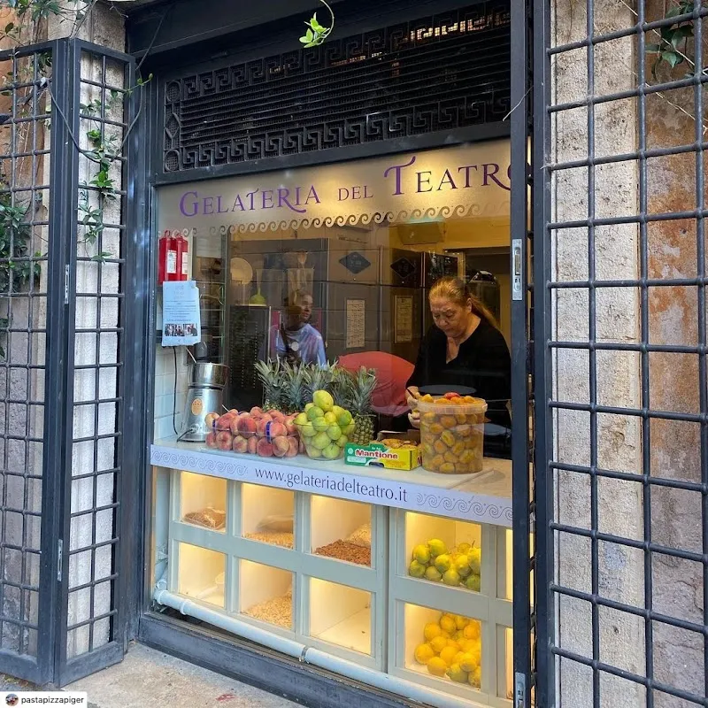 Gelateria del Teatro Ice Cream & Frozen Yogurt in Rome, LZ