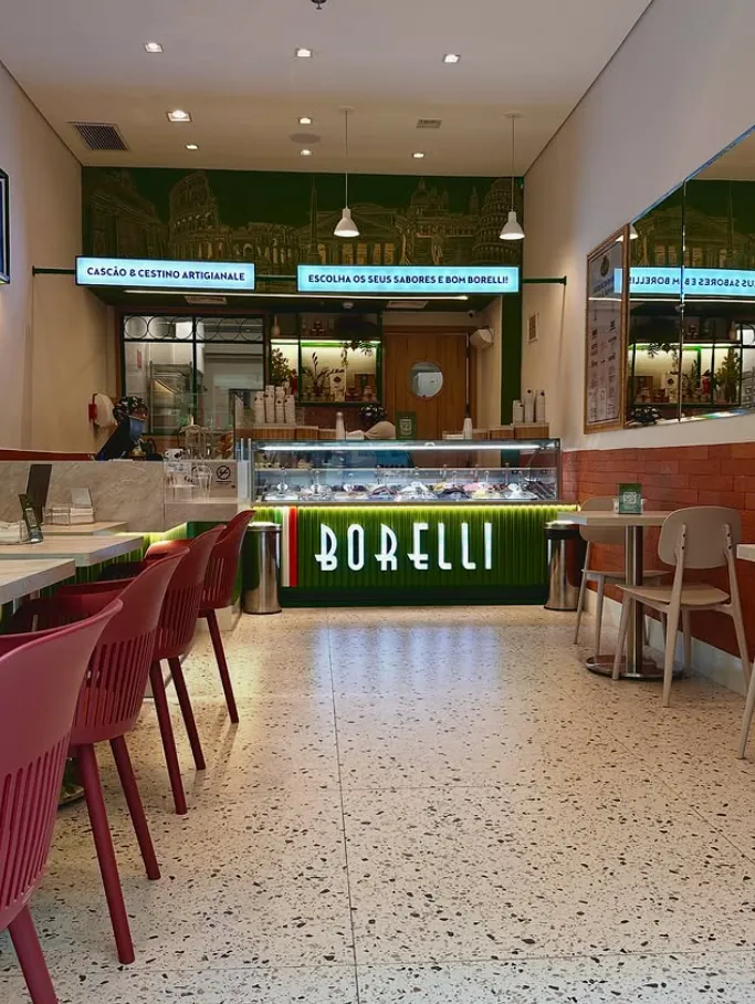 Gelateria Dolce Vita ice cream in Alphaville, SP