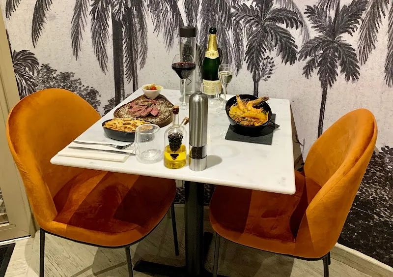 Gelateria Le Sucre Salé ice cream in Golfe-Juan, PACA