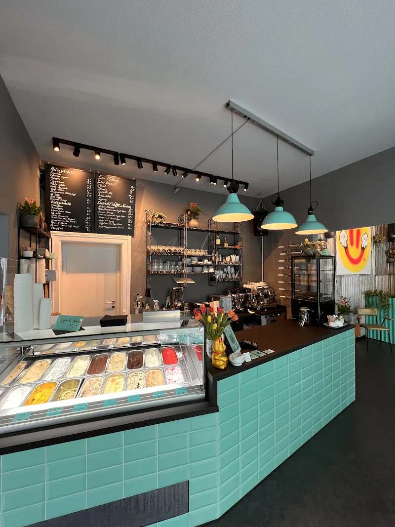 Gelateria Stelvio ice cream in Wiedikon, ZH