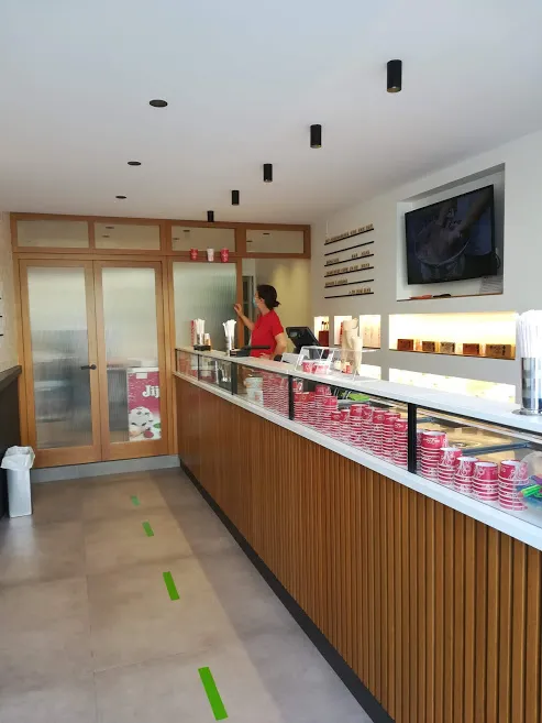 Gelats Montferry ice cream in Cerdanyola del Vallès, CT