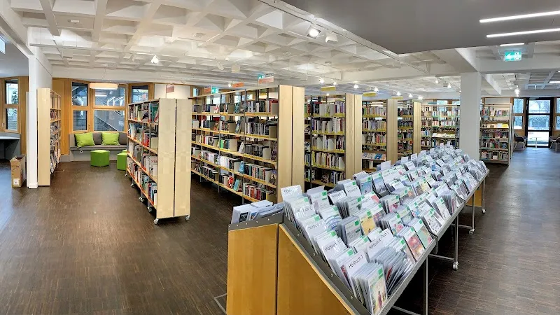 Gemeindebibliothek Neubiberg library in Neubiberg, BY