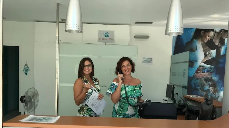 Gimnàs i Piscina Climatitzada Municipal "La Cochera" sports complex in Torrent, V