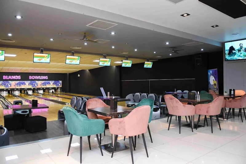 Glifada Bowling Center bowling in Vouliagmeni, AT