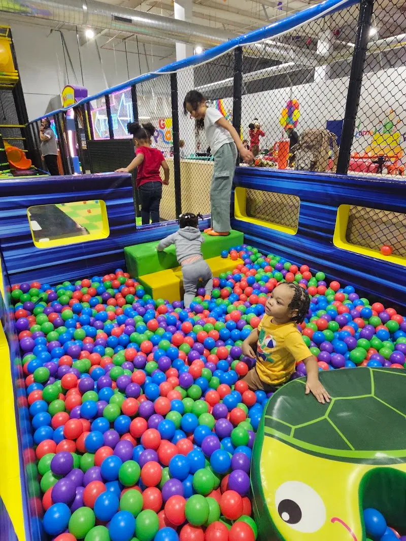 Go play! indoor playground in Chesterfield, MO