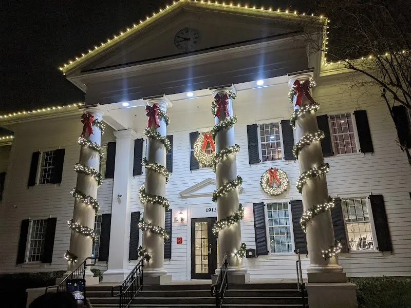 Grace Hopper Hall swimming pool in Baldwin Park, FL