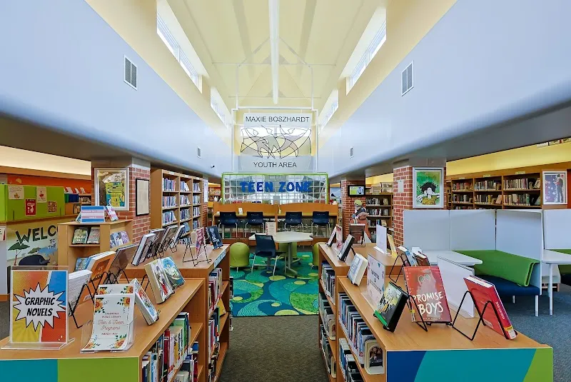 Greendale Public Library library in Greendale, WI