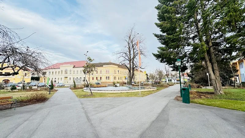 Groß-Enzersdorf Town Park park in Groß-Enzersdorf, VIE