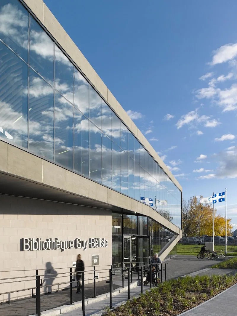 Guy-Bélisle Municipal Library library in Saint-Eustache, QC
