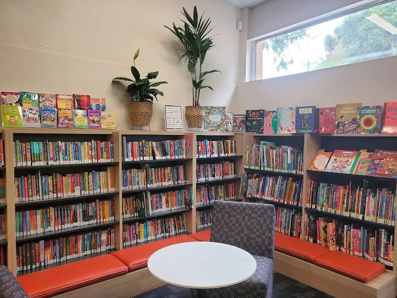 Hampton Library library in Bayside, VIC