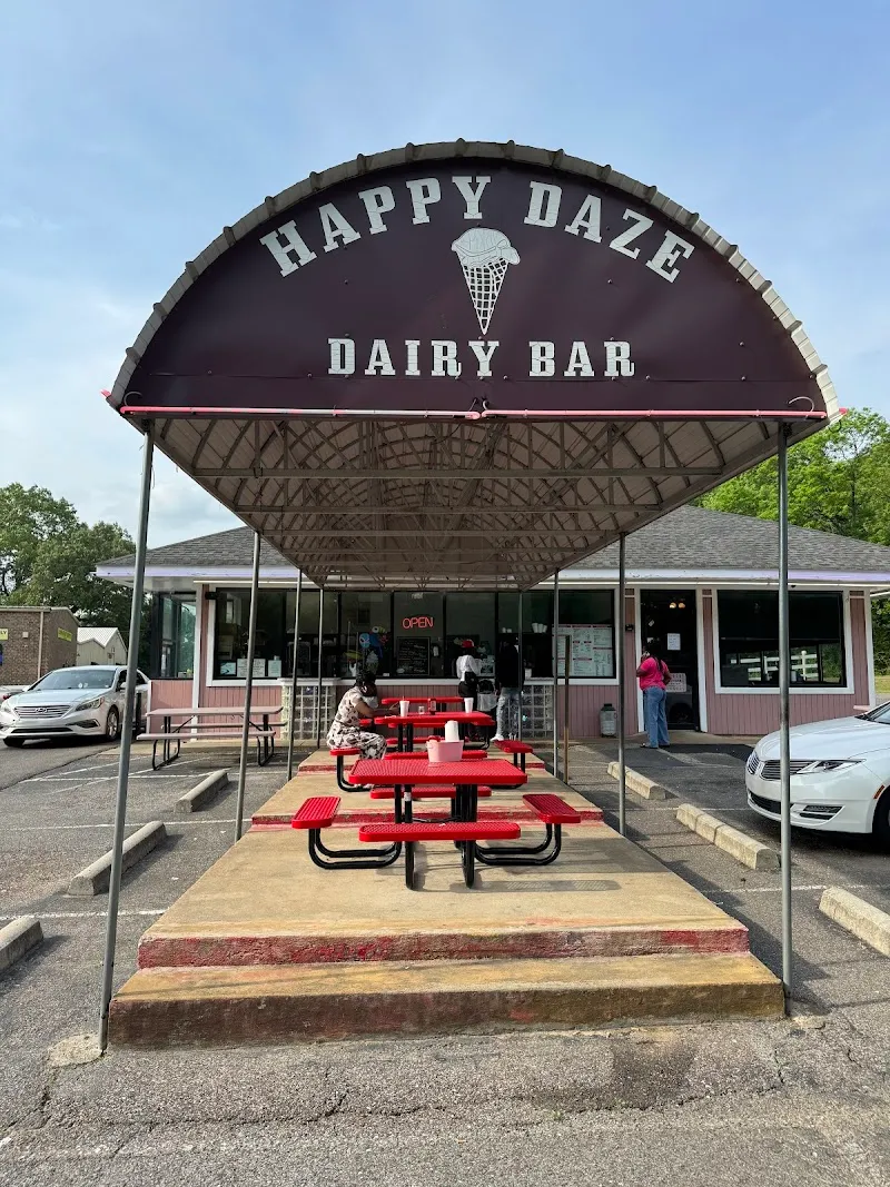 Happy Daz Diner restaurant in Hernando, MS