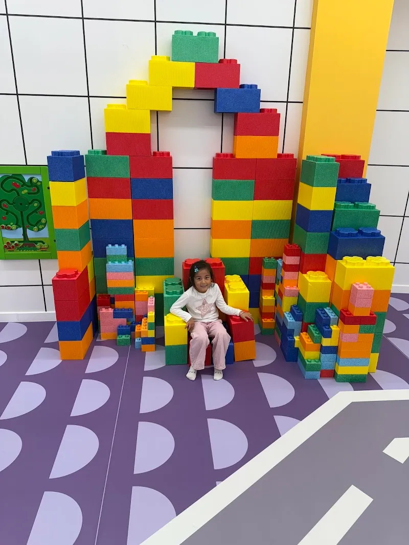 Happy planet indoor playground in Rubí, CT