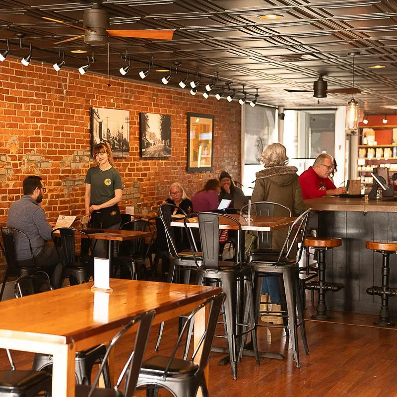 Harvest Moon Craft Kitchen New American in Canal Winchester, OH
