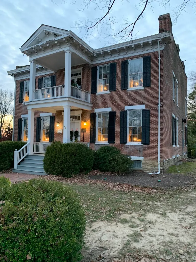 Hawken House museum in Webster Groves, MO