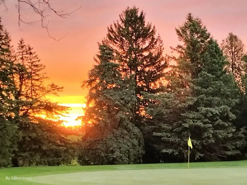 Hawthorne Hills Golf Course golf course in Mequon, WI