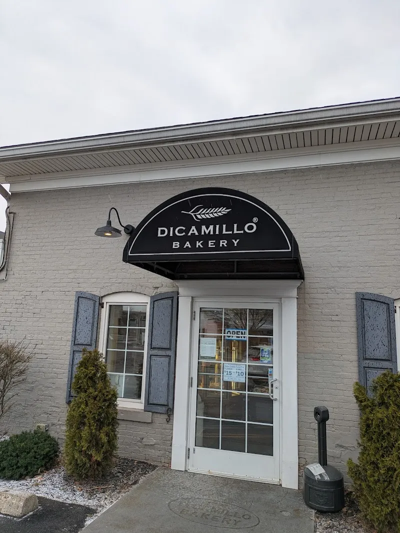 Heitman's Bakery cafe in Williamsville, NY