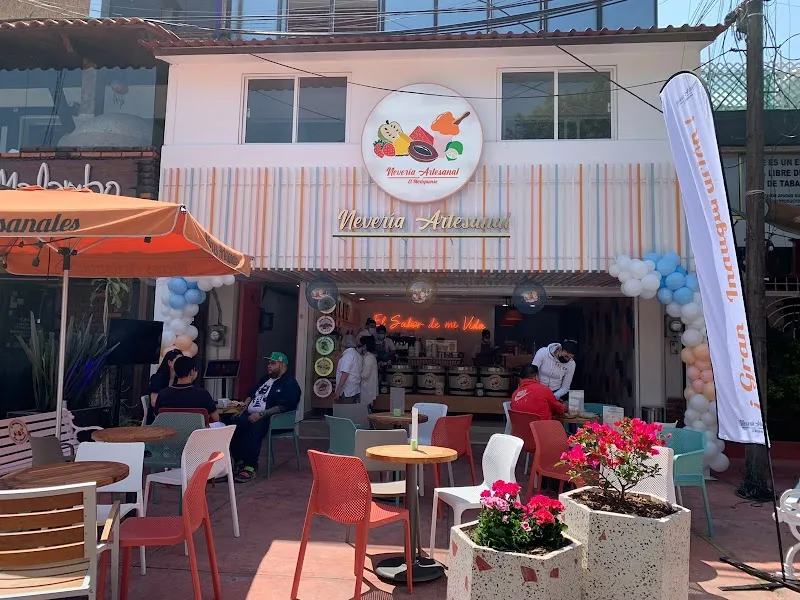 Helados y Nieves La Tradición ice cream in Tlalnepantla, Edomex