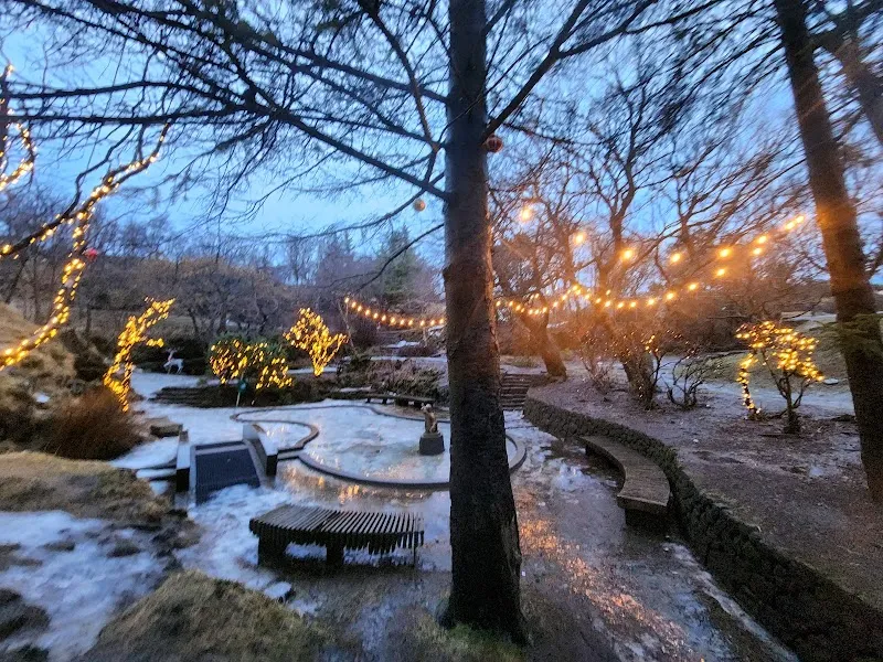 Hellisgerði park in Hafnarfjörður, CR