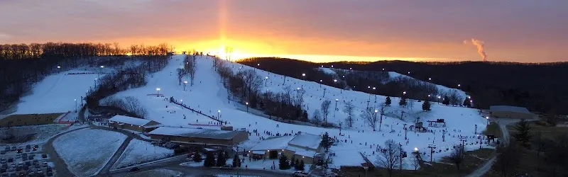 Hidden Valley Ski Resort ski resort in Wildwood, MO