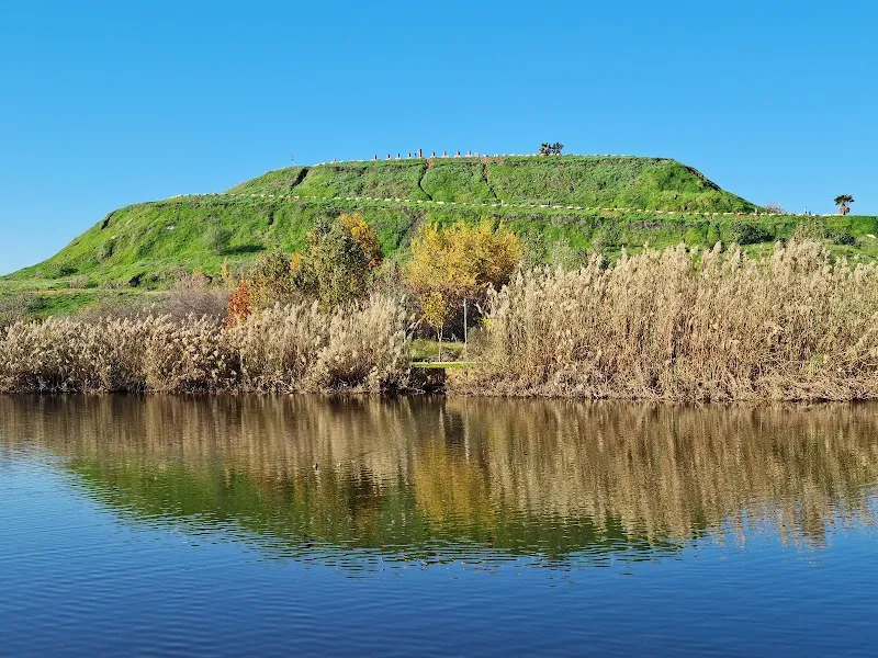 Hod HaSharon Park park in Hod Hasharon, TA