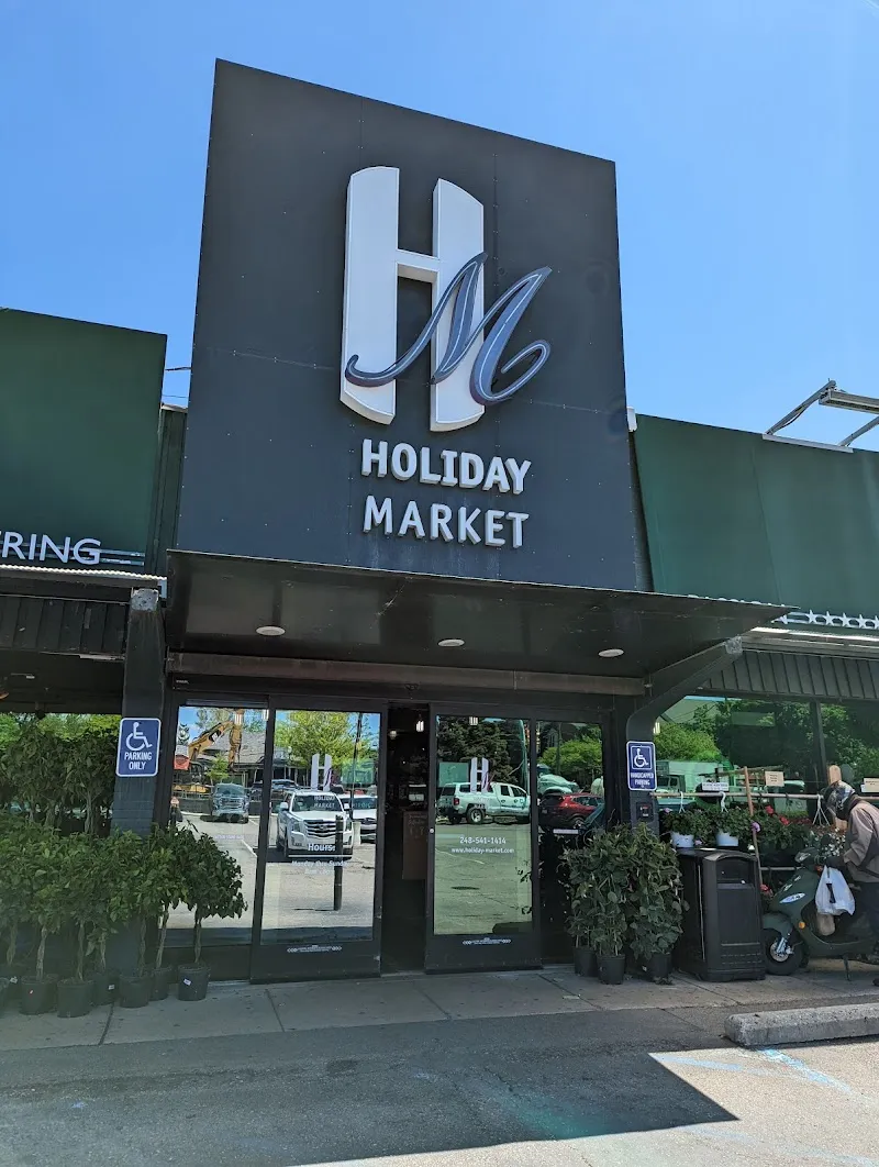 Holiday Market grocery store in Royal Oak, MI