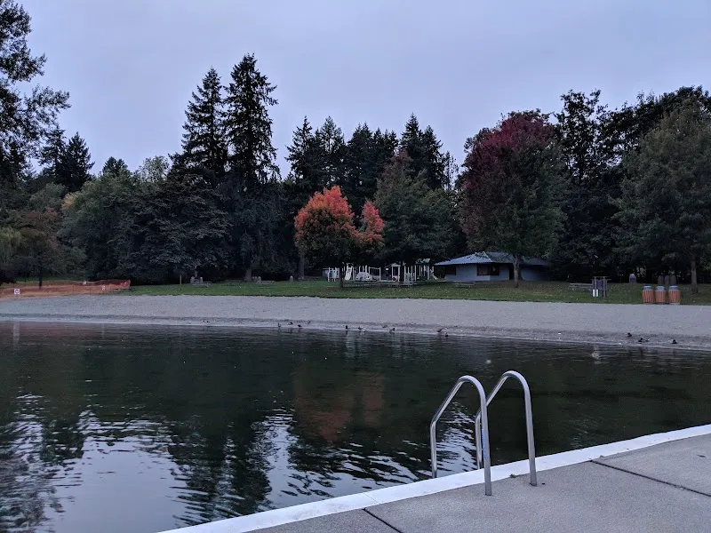 Idylwood Park park in Redmond, WA