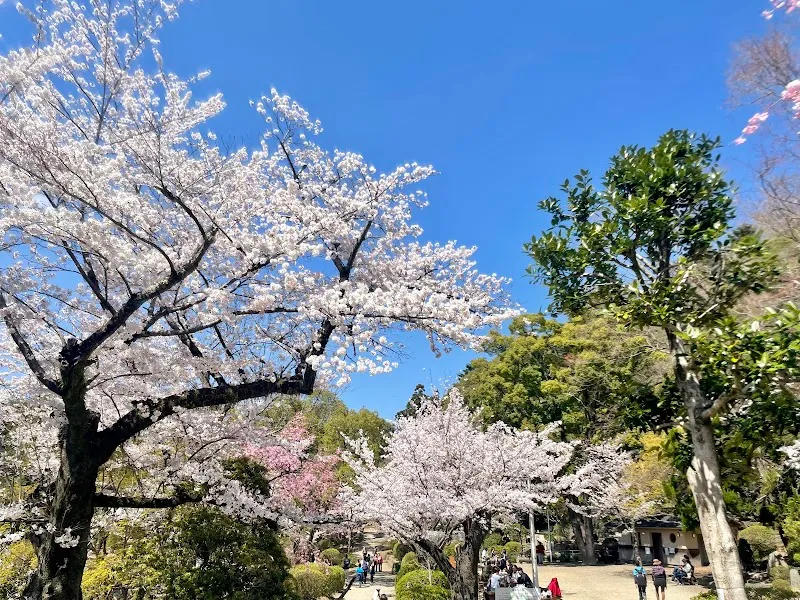 Ikegami Shrine Park park in Settsu, Osaka