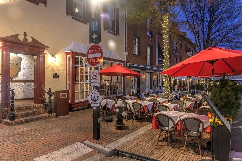 IL Porto Ristorante Italian in Springfield, VA