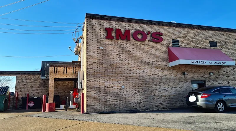Imo's Pizza Pizza in St. Louis, MO