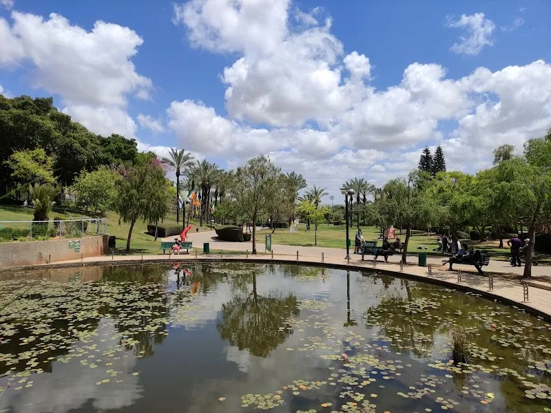 Isaac Wald Park - Kfar Saba Park park in Kfar Saba, TA