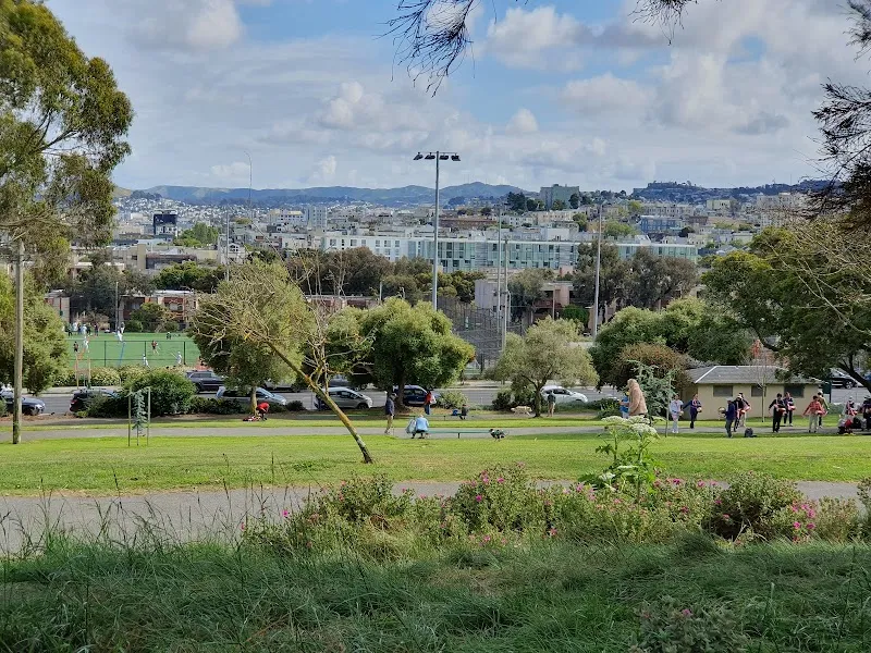 Jefferson Square Park city park in Daly City, CA