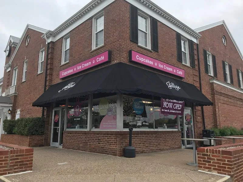 Jilly's Cupcake Bar & Café Ice Cream & Frozen Yogurt in Ladue, MO